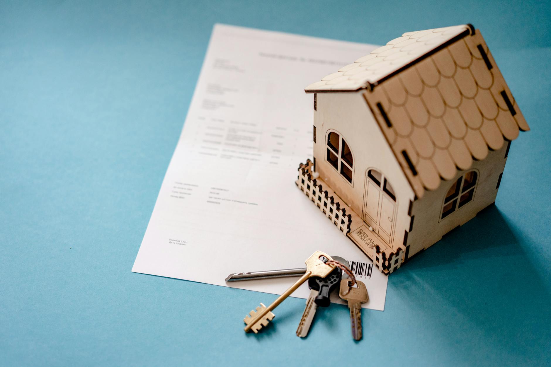 Ghid Drept Imobiliar România Tranzacții Ipoteci 2025